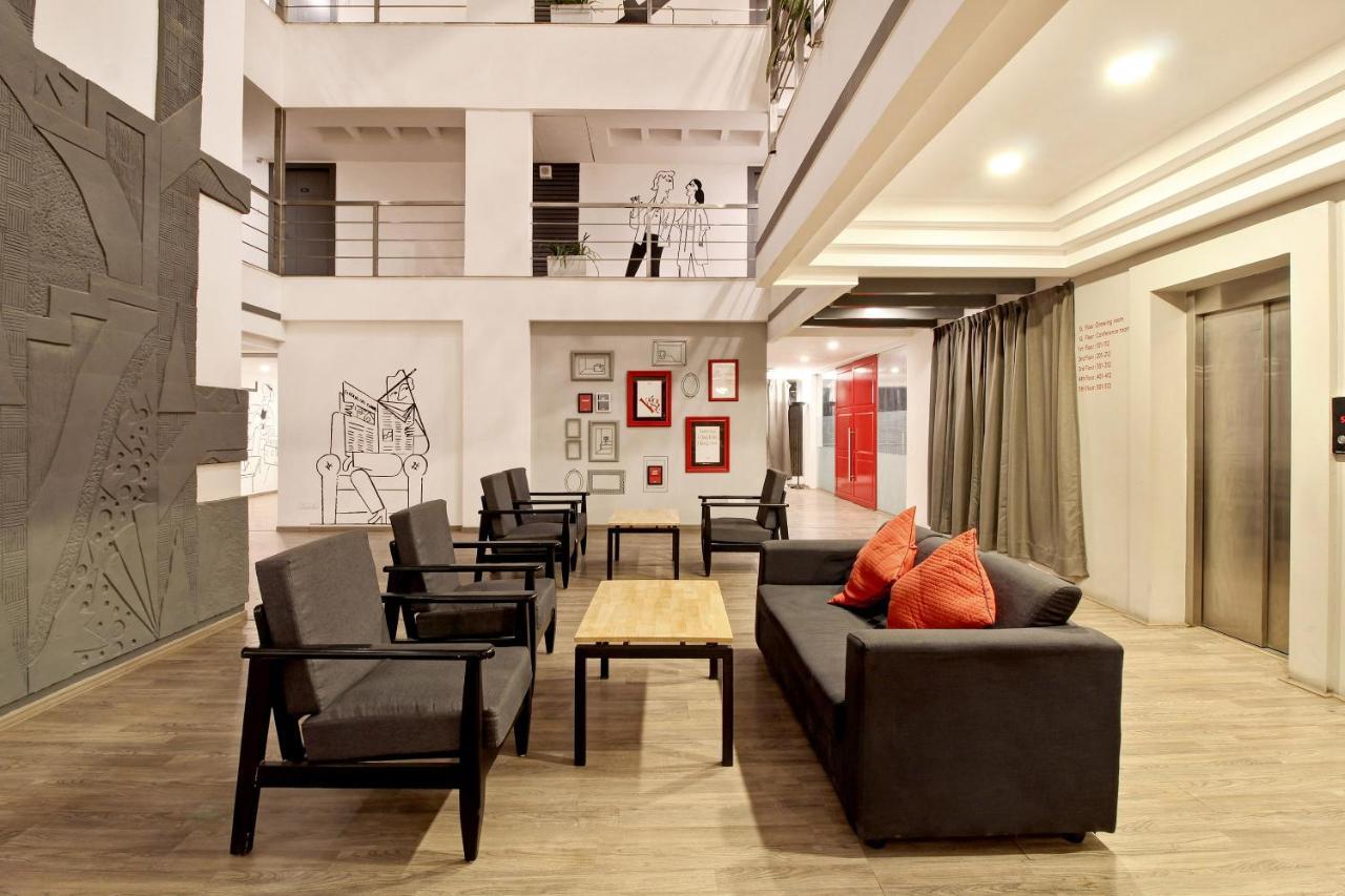 Oyo Townhouse 9 Hitech City Hyderabad Exterior foto
