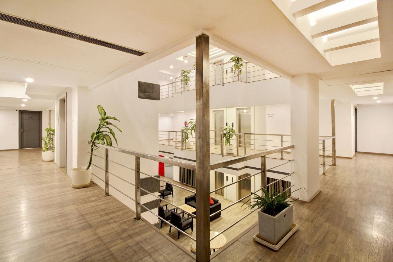 Oyo Townhouse 9 Hitech City Hyderabad Exterior foto